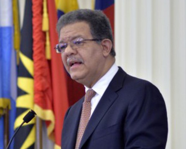 Antihaïtianisme en RD: Leonel Fernandez interpellé 