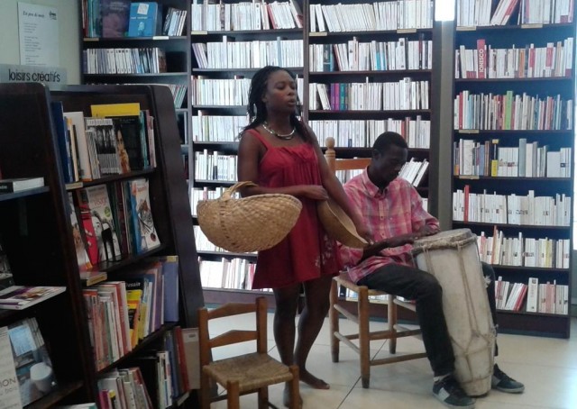 Tézin, le poisson amoureux, renaît à la librairie La Pléiade