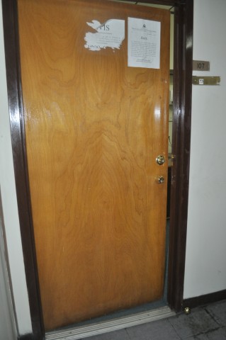 Le bureau du commissaire Danton Léger cambriolé