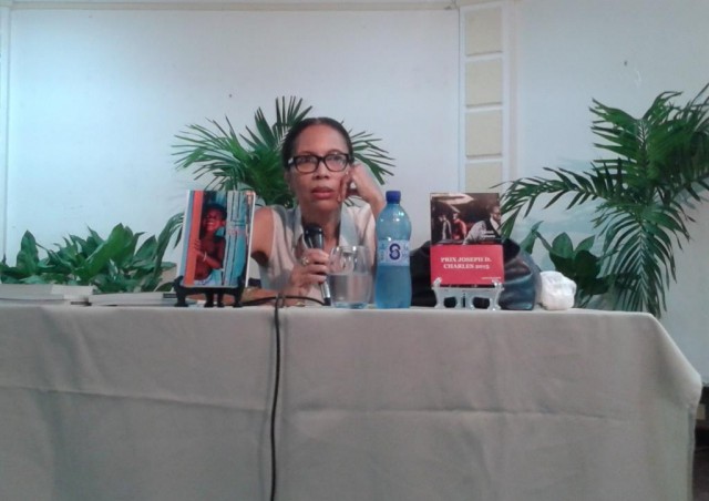  Yanick Lahens : « La littérature est une seconde vie »