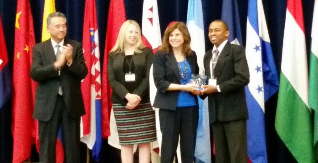Doudly Elius, premier Haïtien gagnant du prix «Alumni Impact Award» au Département d'État