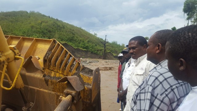 Matthew : Jude Célestin veut jeter un nouveau pont sur la Digue à Petit-Goâve en huit jours