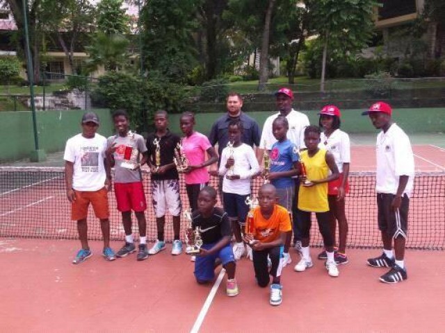 Gros succès du tennis juvénile au Clos Racket Club