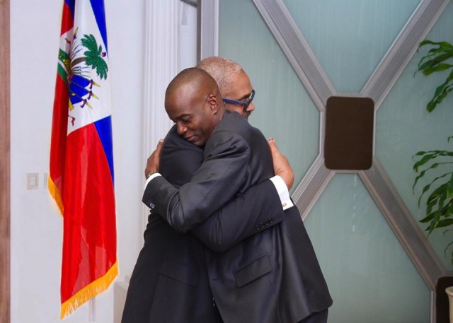 Jovenel Moïse présente le Dr Lafontant, son premier ministre, à la nation
