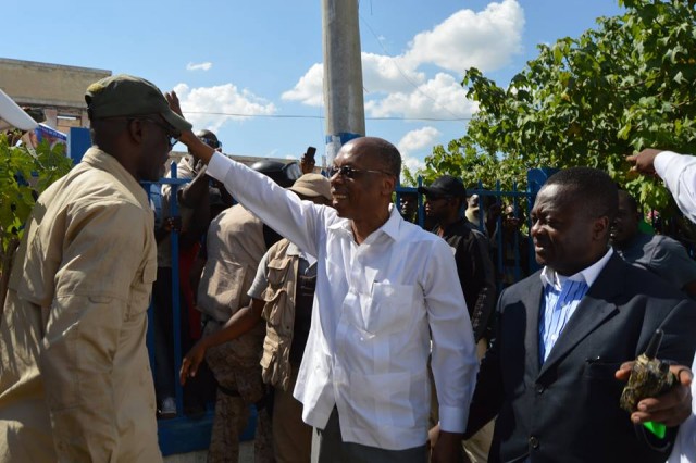 Jean-Bertrand Aristide fait l'objet d’un mandat de comparution au cabinet d’instruction
