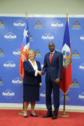 Jovenel Moïse reçoit Michelle Bachelet au palais national