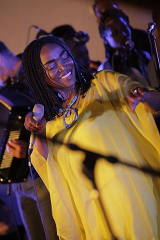 Émeline Michel orchestre la fin des Rencontres des musiques du monde
