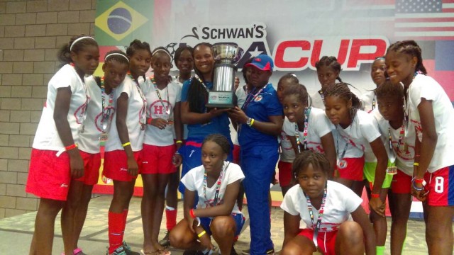 L'Académie Camp Nous remporte la USA CUP catégorie U17 GOLD