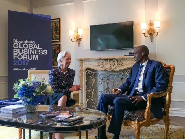 Jovenel Moïse discute de ses priorités avec la directrice générale du FMI