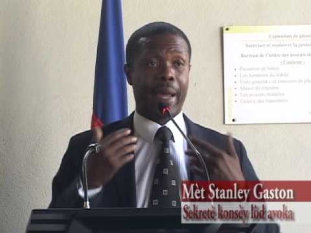 Le bâtonnier Gaston froisse, la cour d'appel de Port-au-Prince fait payer le barreau