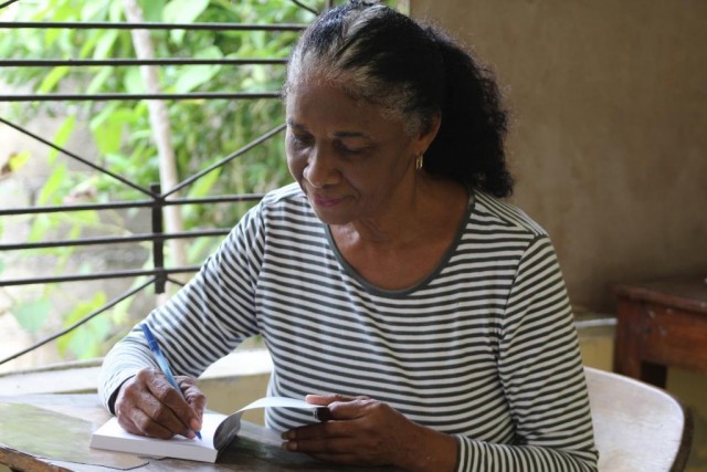  Myrtha Gilbert fait la  chronique de SHADA, une extravagante escroquerie