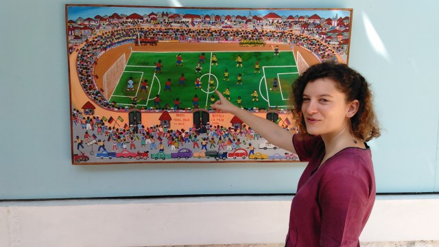La peinture d’Étienne Chavannes au Centre d’art pendant le mondial de football