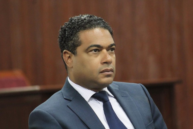 Jerry Tardieu et des députés proches du pouvoir exigent la démission du Premier ministre 