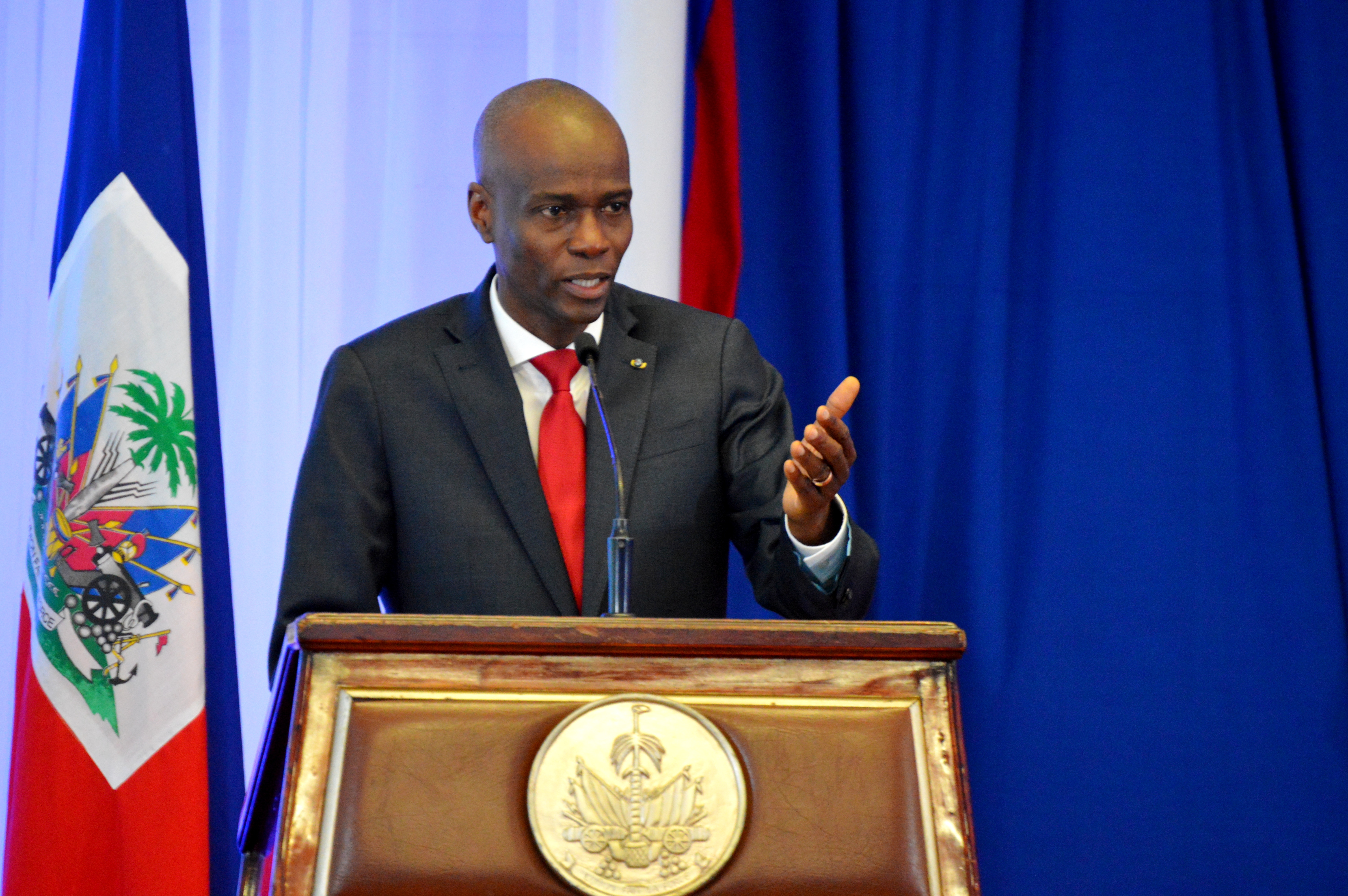 Jovenel Moïse réactive la Commission nationale de désarmement, de démantèlement et de réinsertion.