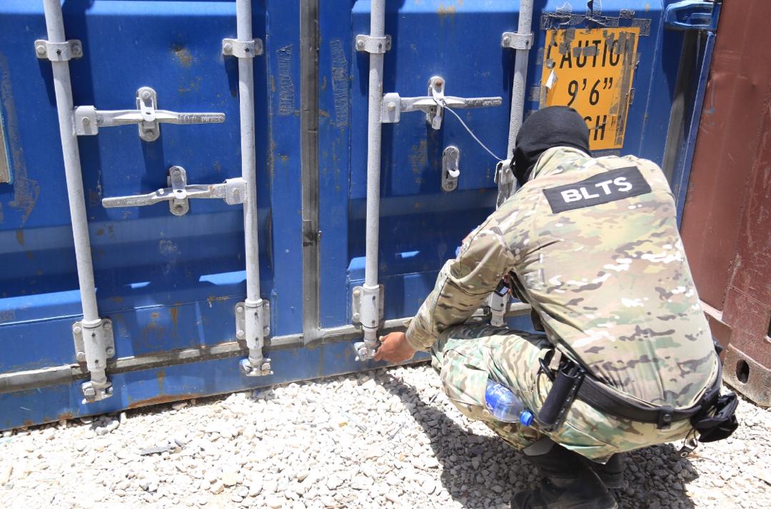 Les 17 containers « disparus» au port de Lafiteau retrouvés, les autorités reviennent sur leurs propos