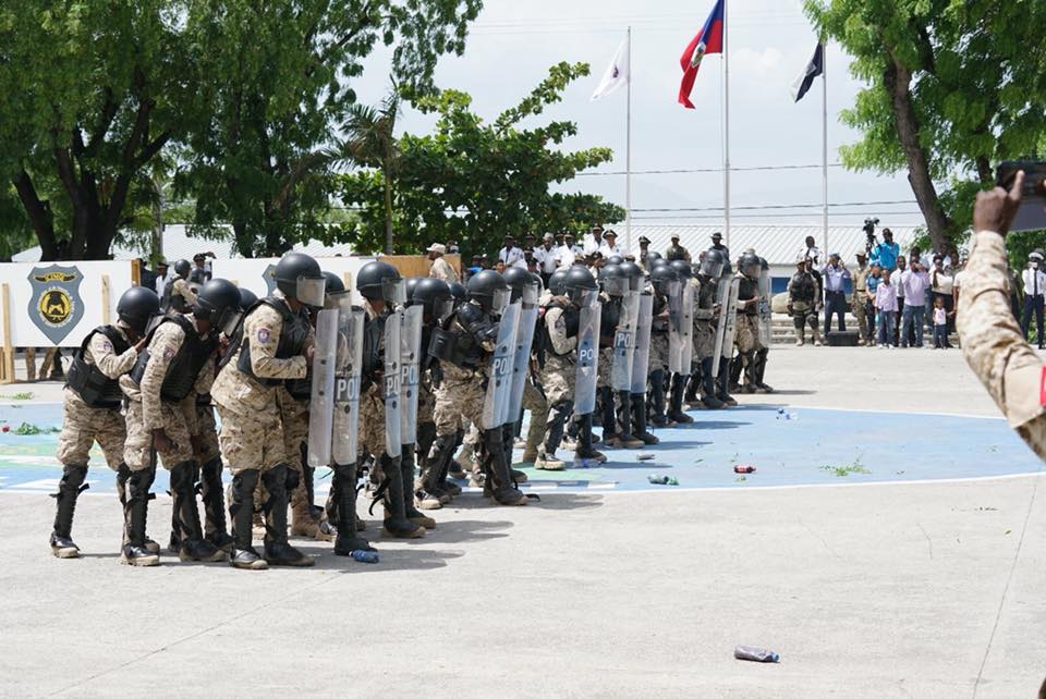 Les policiers ont-ils le droit de se syndiquer… ?