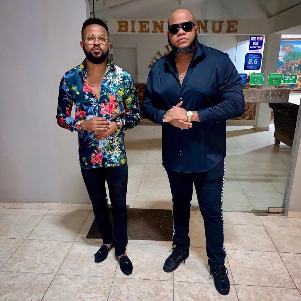 Roody Roodboy isolé et privé de téléphone 