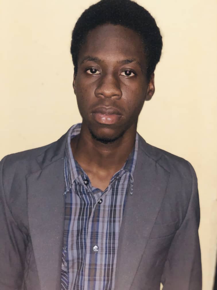 Carl Fendy Messeroux, un élève haïtien lauréat d’un concours international de poésie