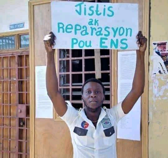 Un étudiant tué par balle à l'École normale supérieure, les agents de la sécurité présidentielle accusés