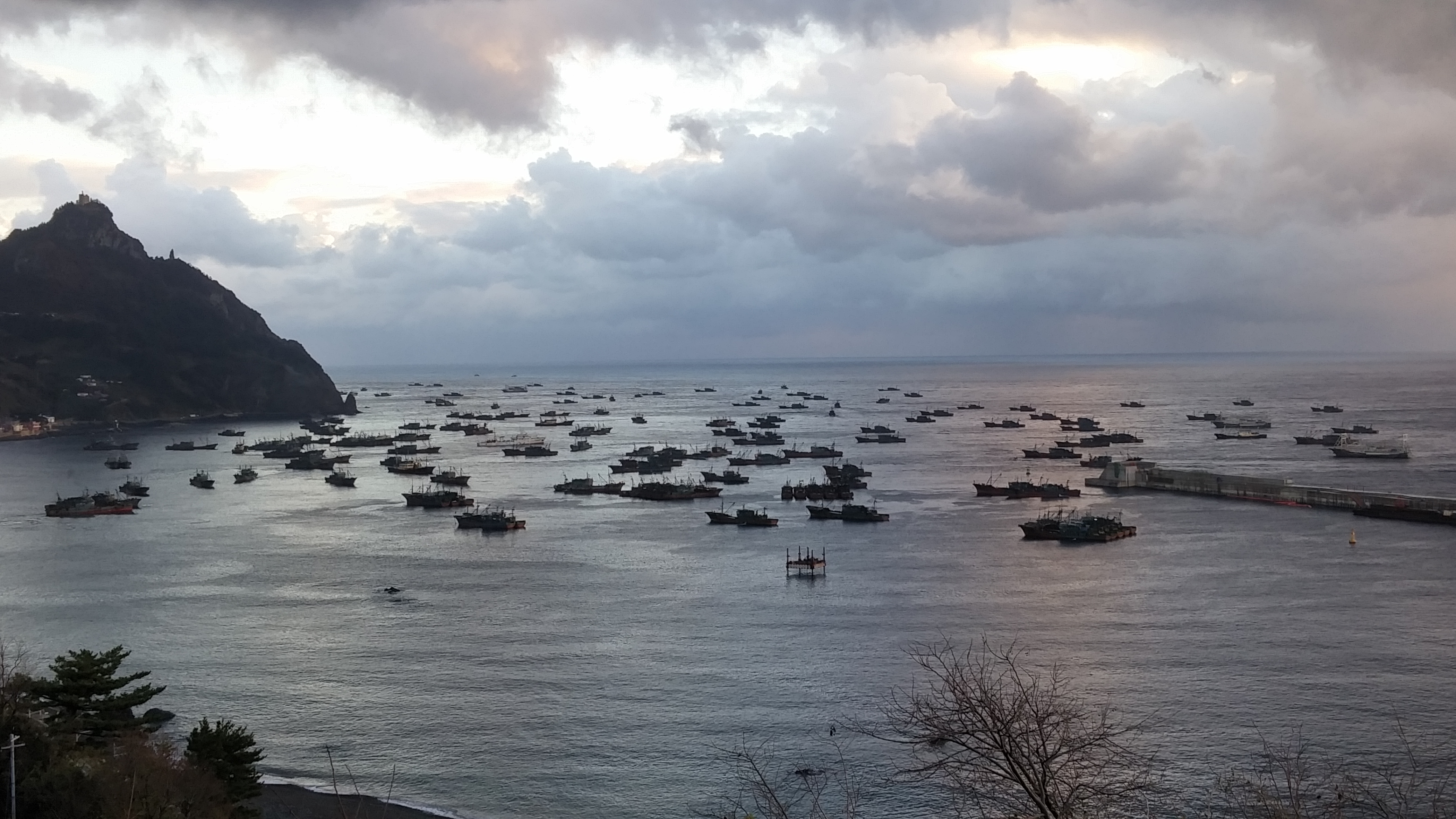 La pêche chinoise illégale sinistre les eaux coréennes