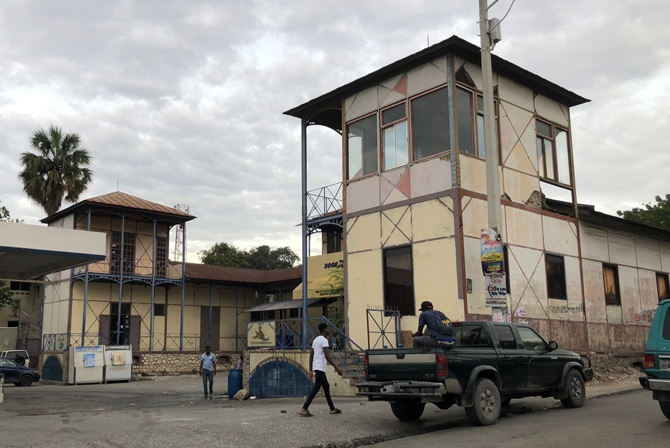 « DocArchiMo Haïti » : Regard sur l’architecture moderne du XXe siècle en Haïti