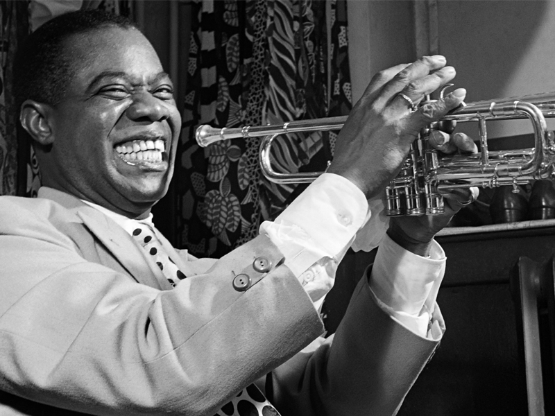  Louis Armstrong, pour toujours dans nos cœurs 