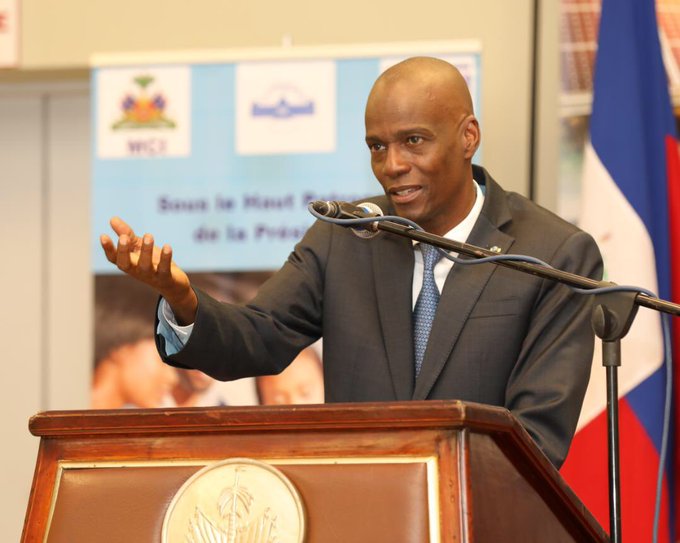 Jovenel Moïse explique la mise à la retraite des trois juges de la Cour de cassation