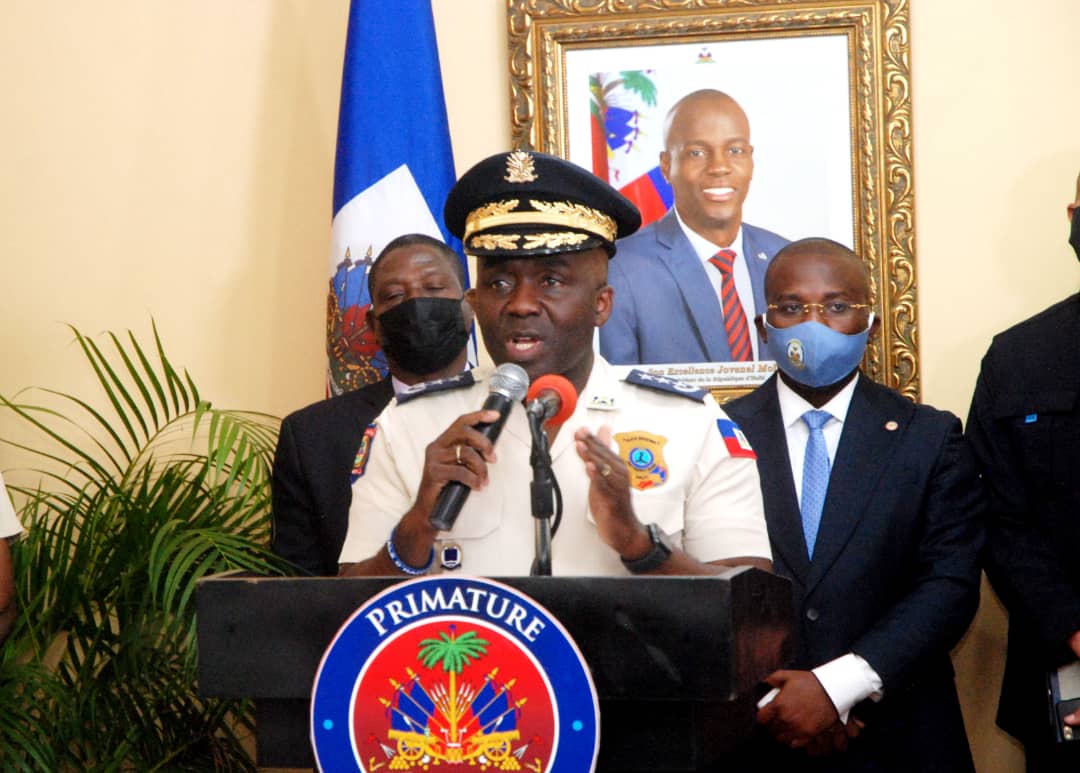 Kidnapping : « Deux otages libérés, un présumé bandit tué, une arme saisie », annonce Léon Charles