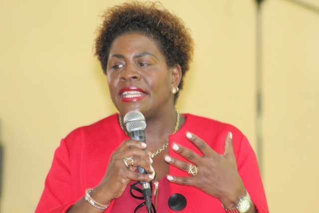 Les villages de Dieu d'Emmelie Prophète, Prix Fetkann 2021