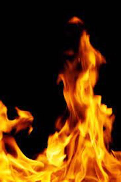 Christophélès fait des confidences dans « Languettes de Flammes »