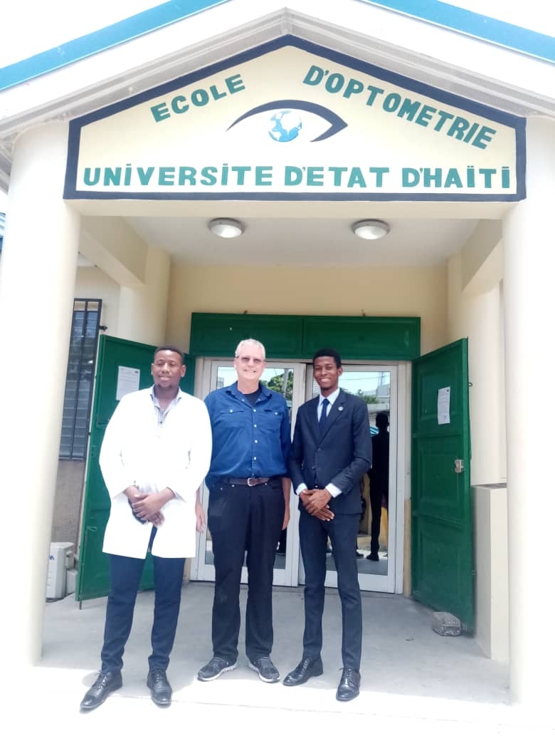 École d'optométrie: VOSH vision plaide pour de meilleurs soins oculaires en Haïti
