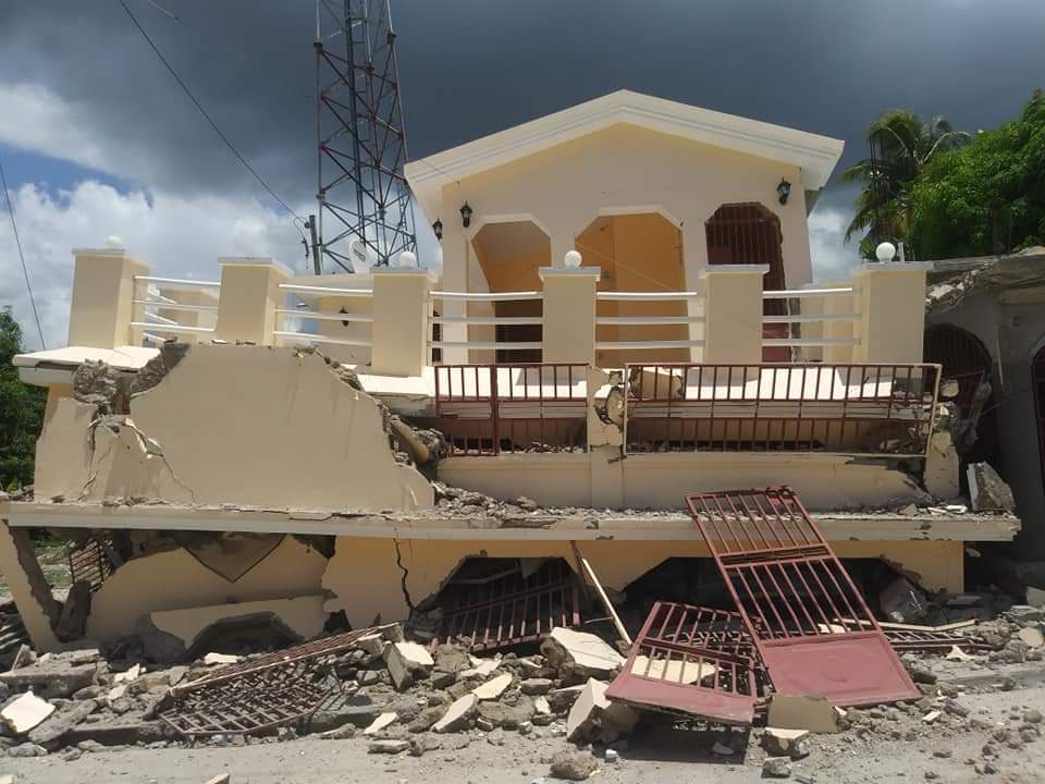 Cri d'alarme pour la commune de Maniche