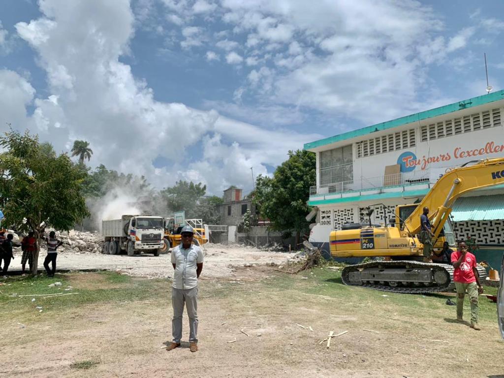 Collège Saint-Jean, école d’excellence, appelle au secours
