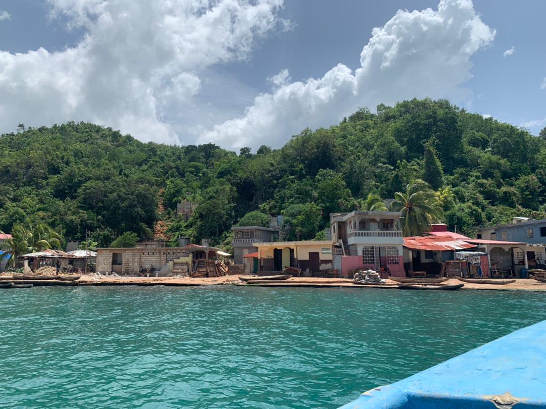 Les îles Cayemites ont « besoin d’une aide durable », selon l’agent exécutif intérimaire Kenson Bony