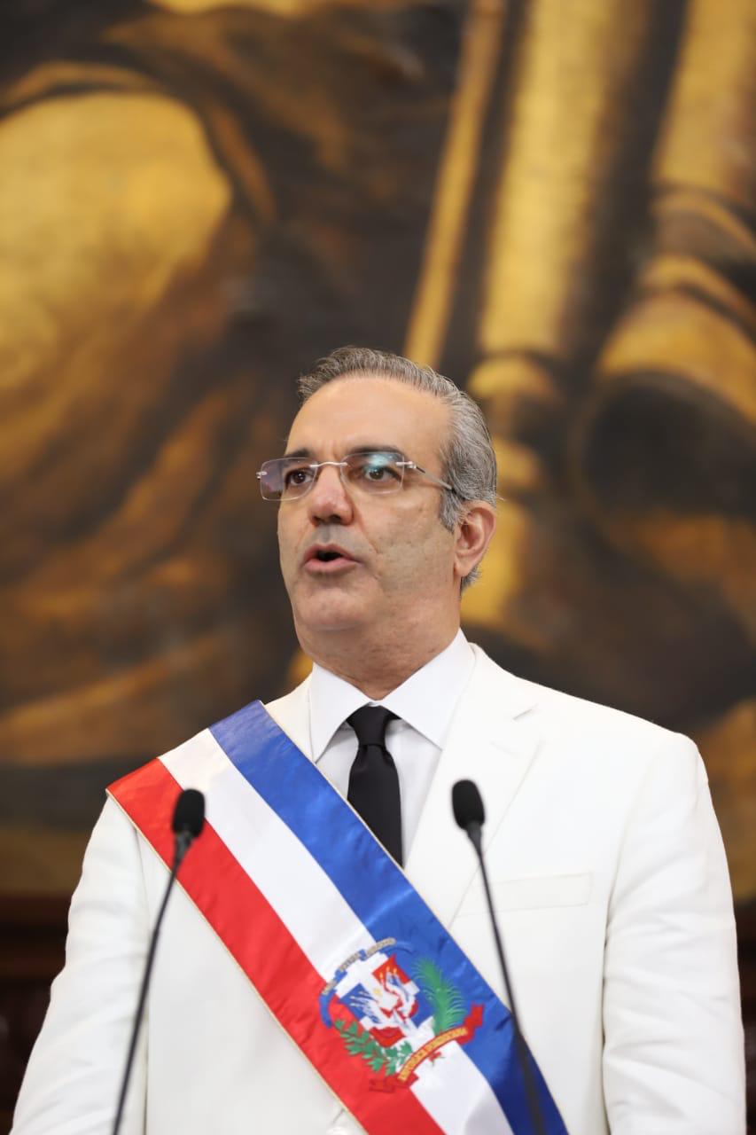 Luis Abinader : « Il est urgent de s'occuper d'Haïti pour des raisons humaines et de sécurité »