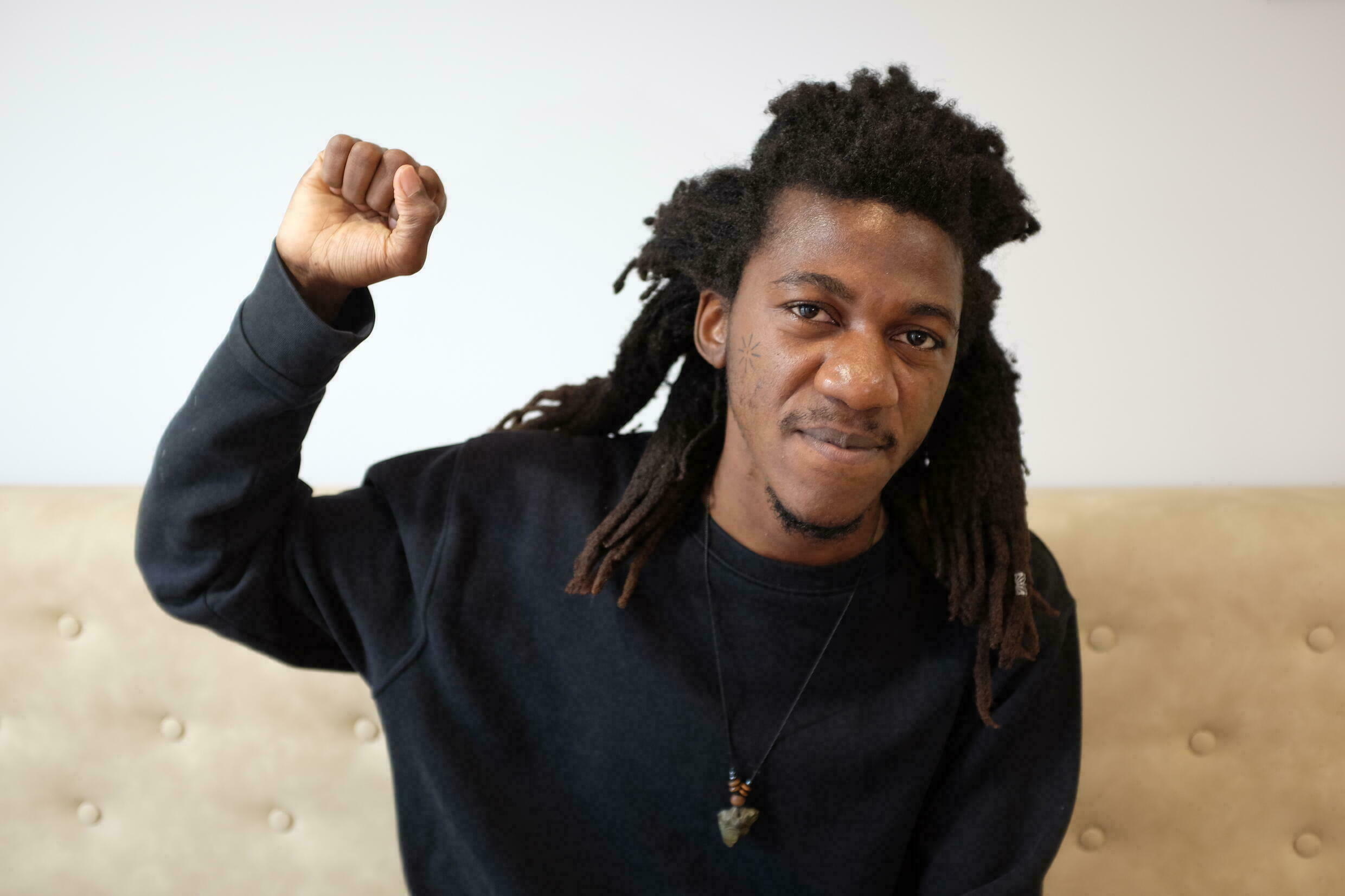 Le prix Apollinaire Découverte 2021 à Jean D'Amérique