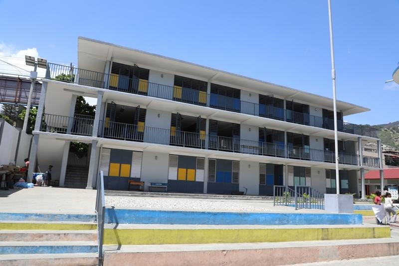 De nouveaux bâtiments pour l’école nationale République du Guatemala