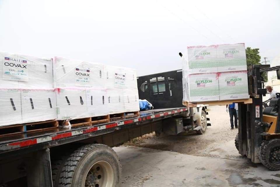 Incapable de faire vacciner sa population, Haïti échange ses doses de Moderna