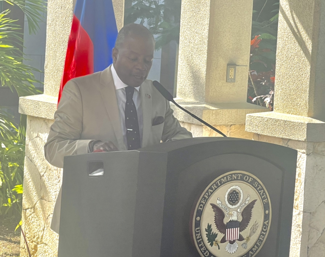 Todd Robinson : « Aux Haïtiens et non à la communauté internationale de rétablir la sécurité en Haïti »