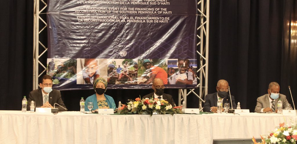 À la recherche de deux milliards de dollars pour reconstruire le grand Sud