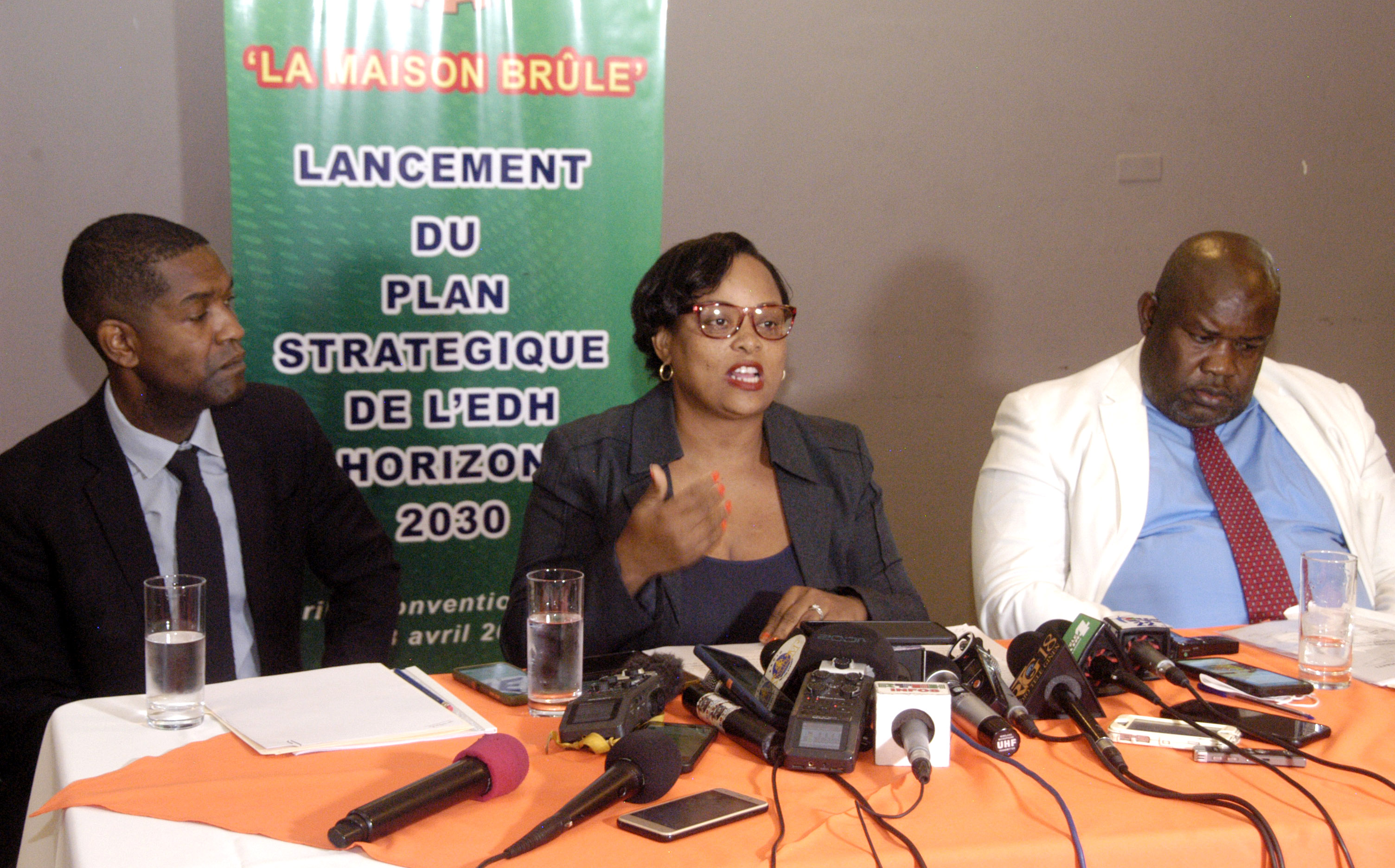 L'EDH promet dix heures de courant électrique par jour