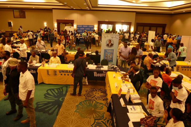 Le prix de l’encre : écrire en Haïti, entre passion et survie