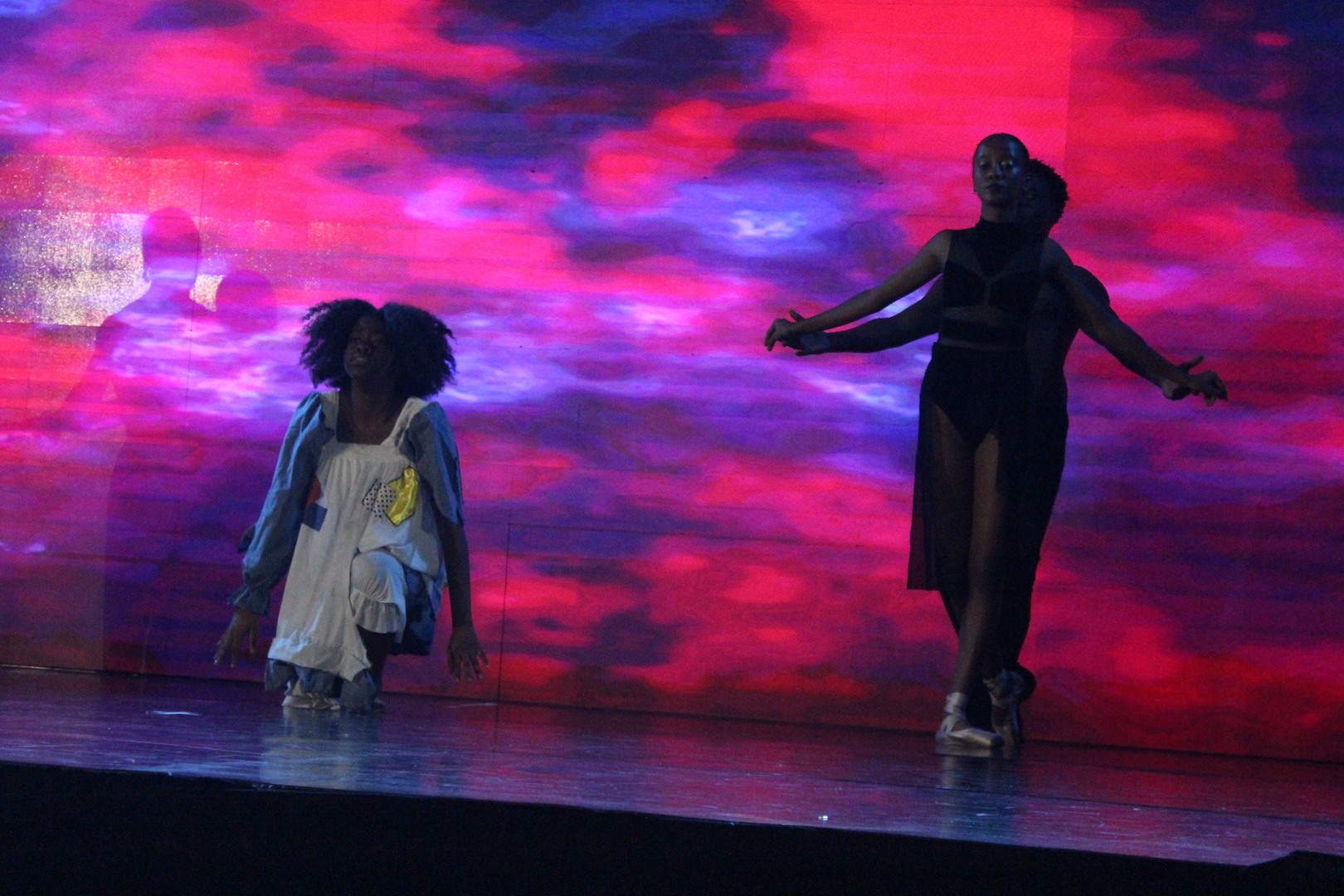 Le Nouvelliste Standing ovation pour Ti Sentaniz de Maurice Sixto au