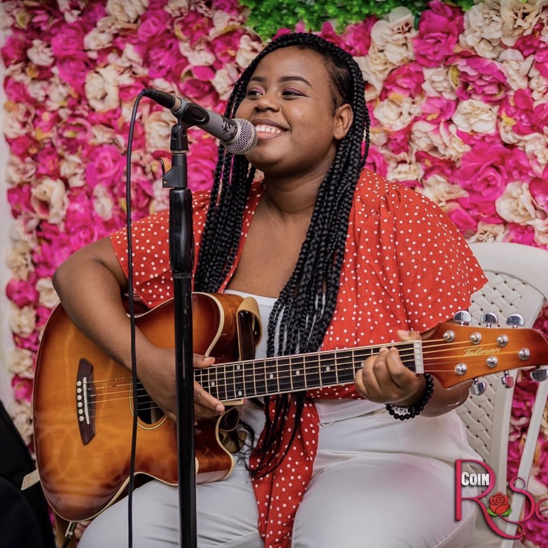 Déborah Henristal, de Soleil d’été à The Voice Dominicana