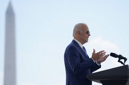 Joe Biden Shifts Right on Immigration Policy