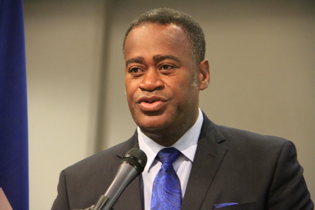 Illicit Arms Trafficking: Former Minister Berto Dorcé " Above All Suspicion " Before the Courts