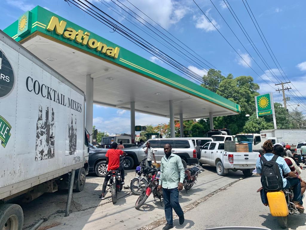 Disponibilité de carburant: « On n'achètera pas le pétrole en dollars », crie le président de l’ANADIPP