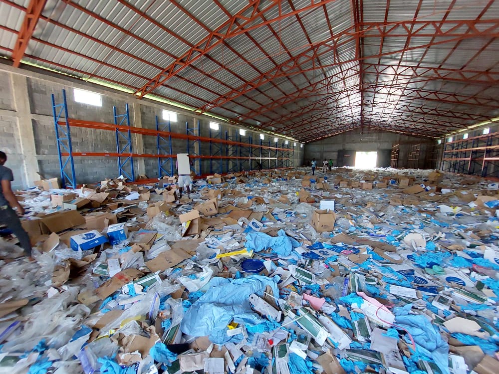 Cayes: un entrepôt de l'Unicef et un magasin de matériaux de construction pillés