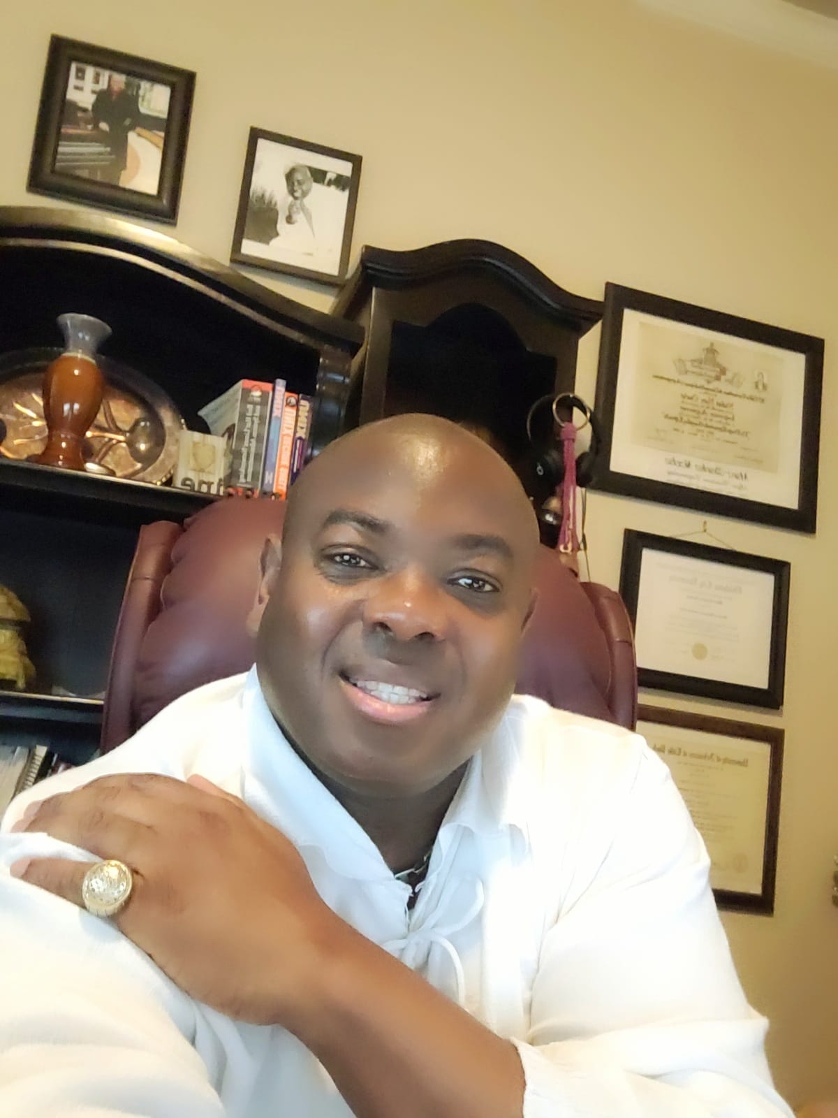 Marc-Charles Nicolas, un bouquet d’amour pour Haïti 