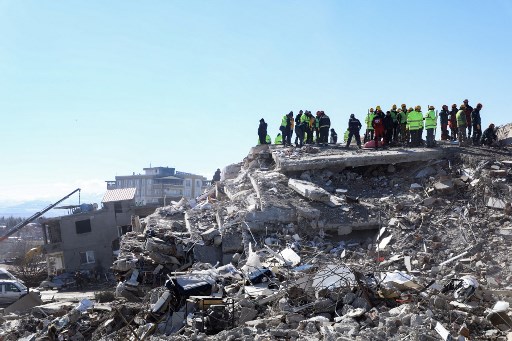 La communauté internationale s'engage à soutenir la transition syrienne